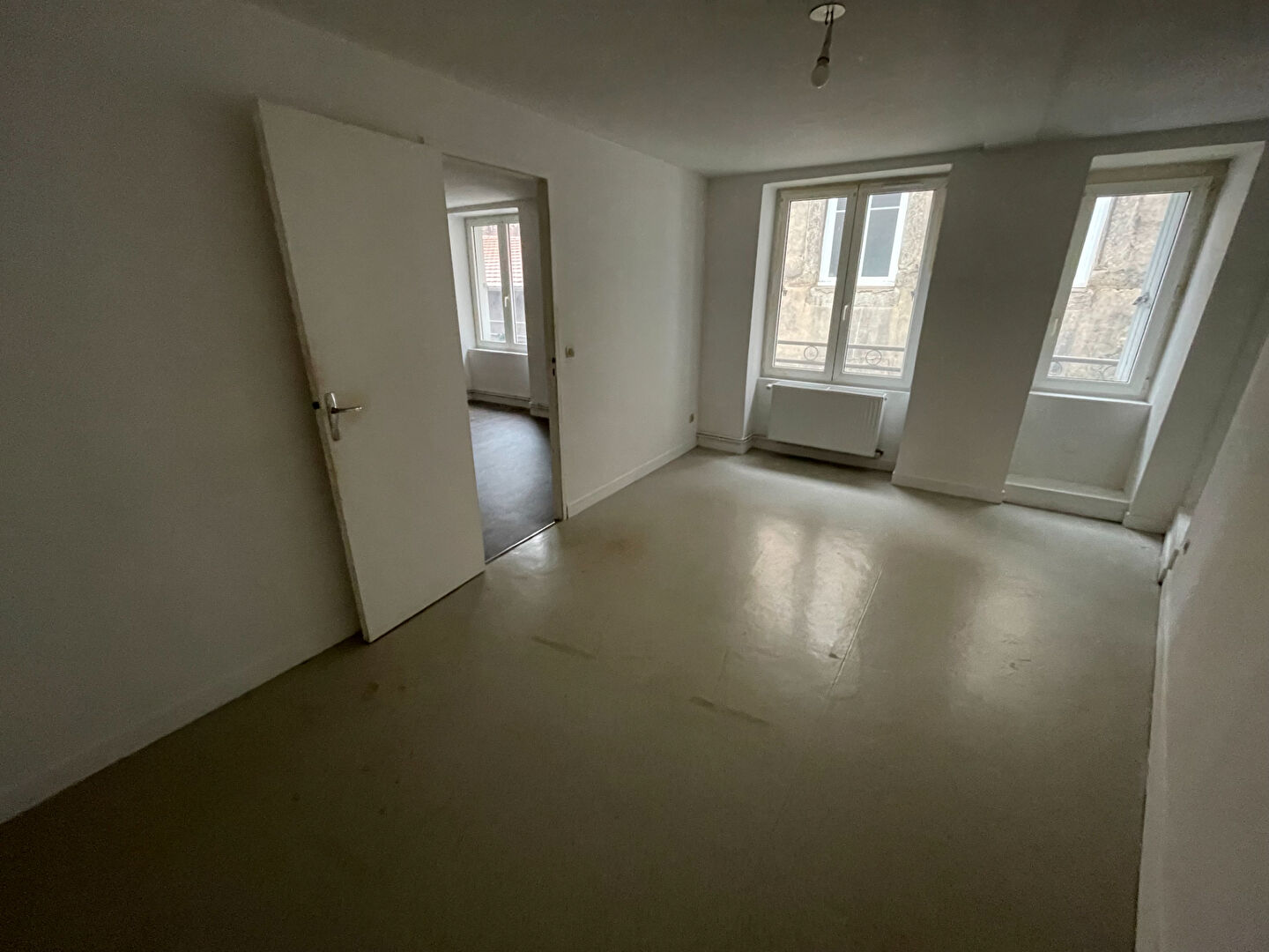 Appartement 2 pièces 53 m² · à Saint Etienne · 52,9 m² · 429 €/mois