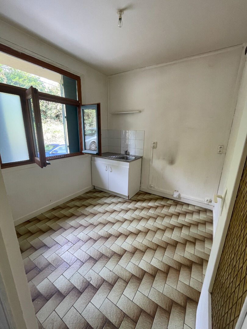 Appartement 2 pièces 52 m² · à Saint Etienne · 52 m² · 558 €/mois