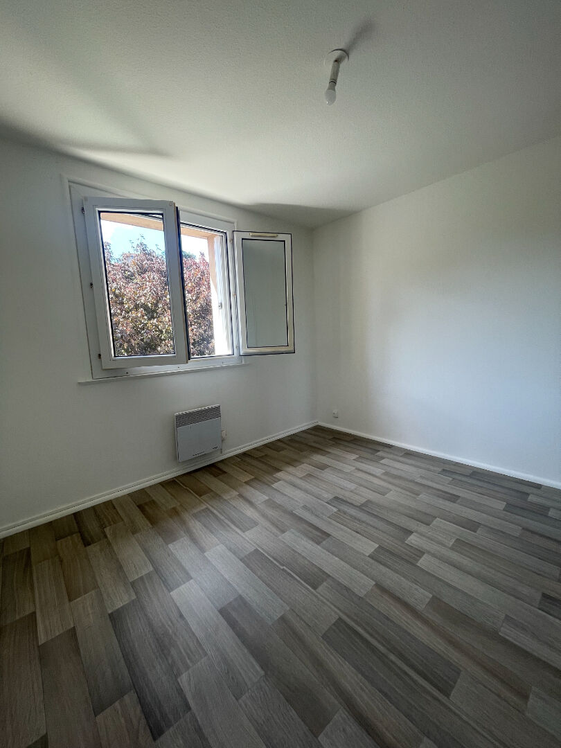 Appartement 4 pièces 74 m² · à Saint-Bonnet-le-Château · 74 m² · 413 €/mois