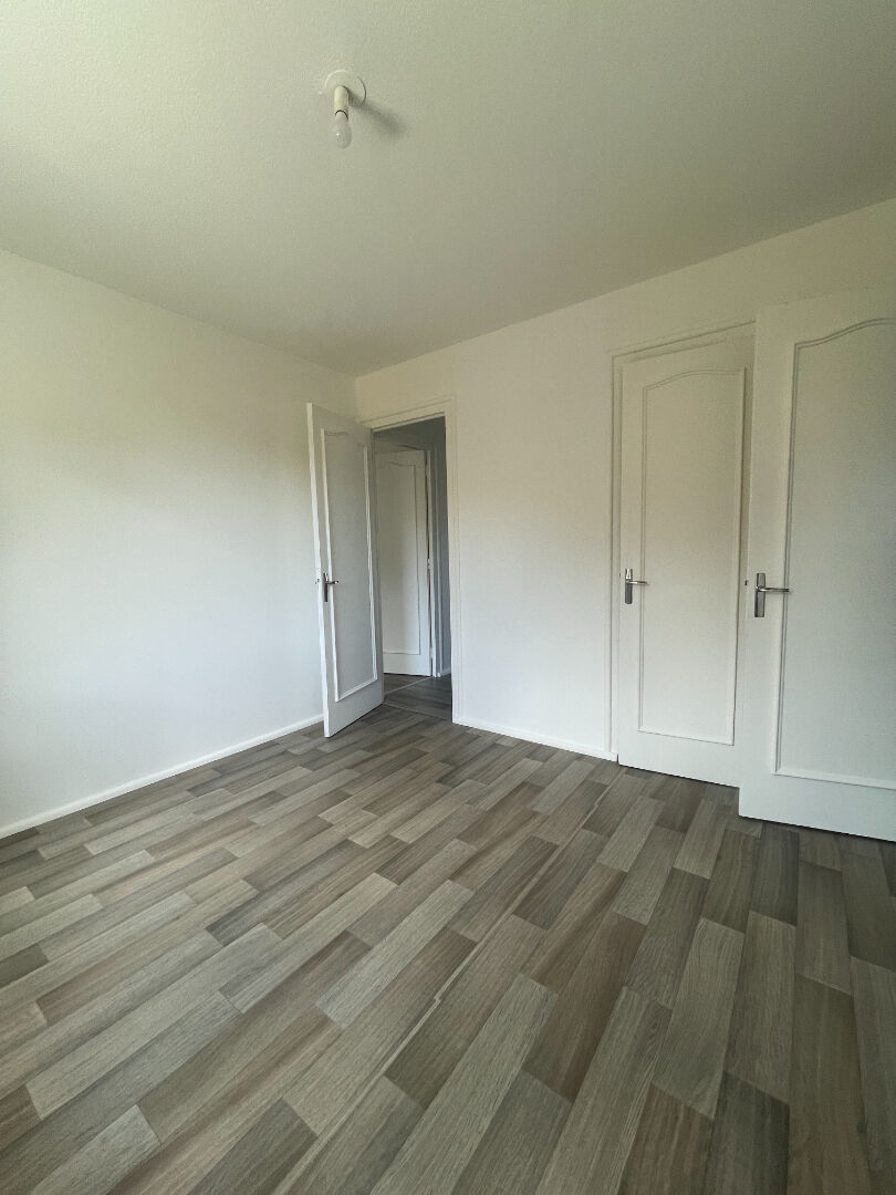 Appartement 4 pièces 74 m² · à Saint-Bonnet-le-Château · 74 m² · 413 €/mois