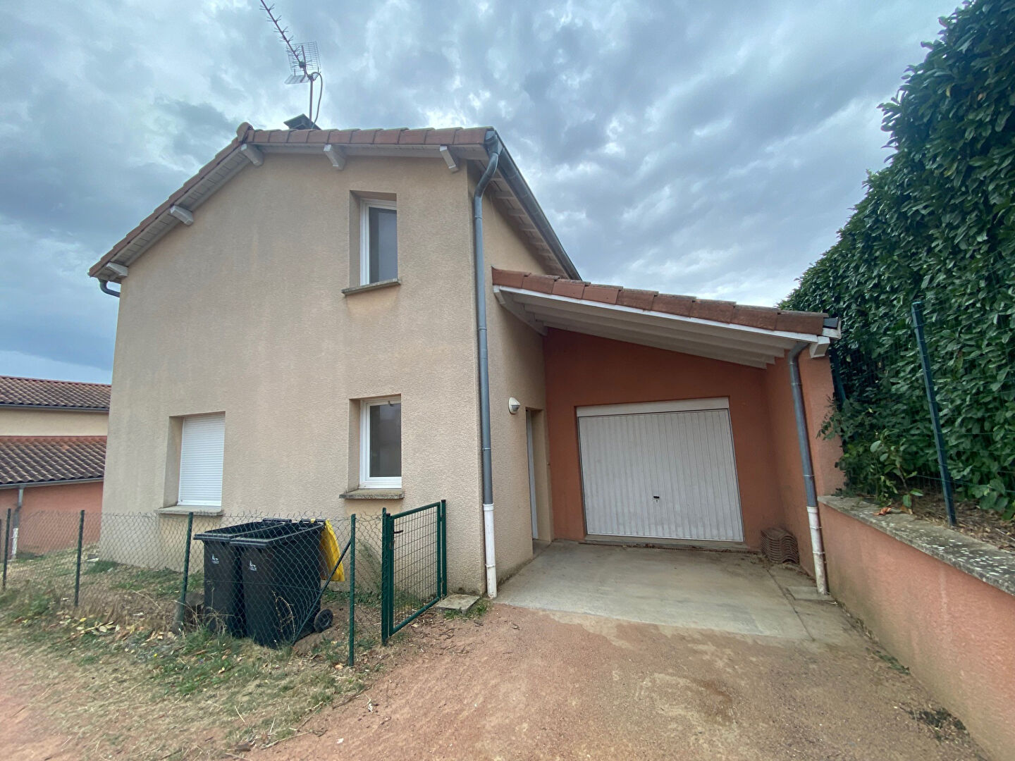 Maison 4 pièces 92 m² · à Croizet-sur-Gand · 91,6 m² · 605 €/mois