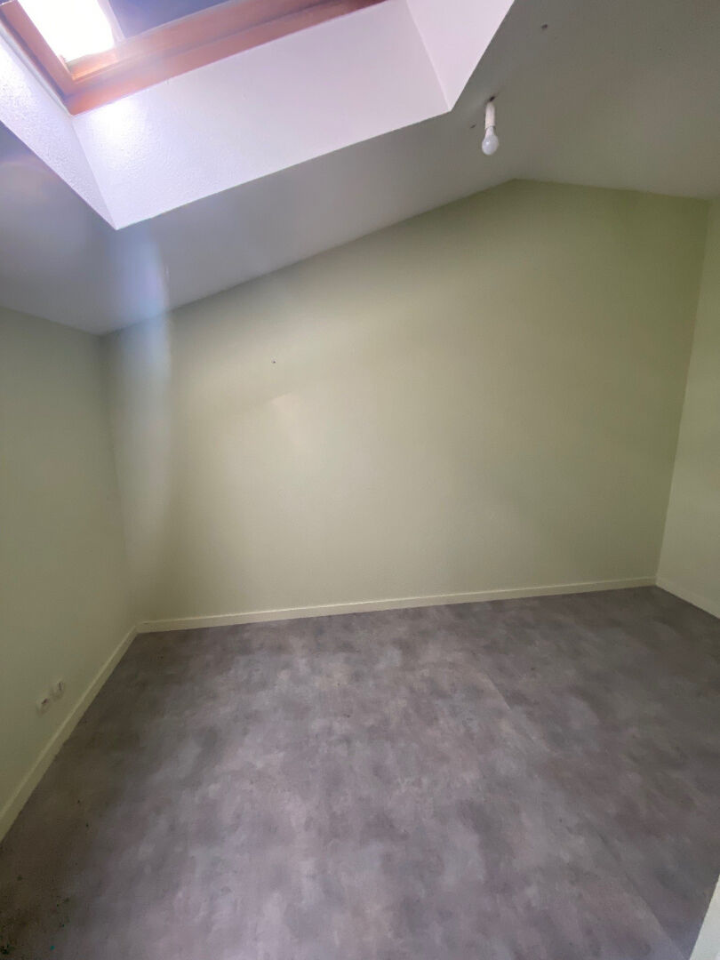 Appartement 2 pièces 54 m² · à Roanne · 54 m² · 417 €/mois