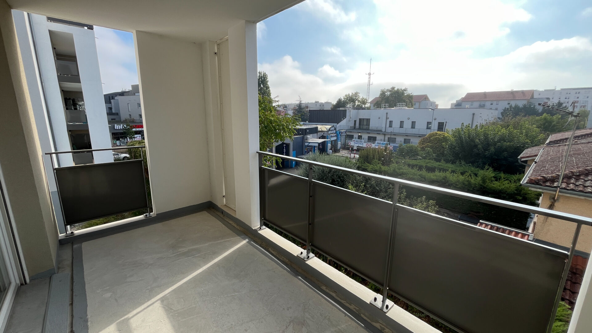 Appartement 3 pièces 76 m² · à Oullins-Pierre-Bénite · 76 m² · 1 081 €/mois