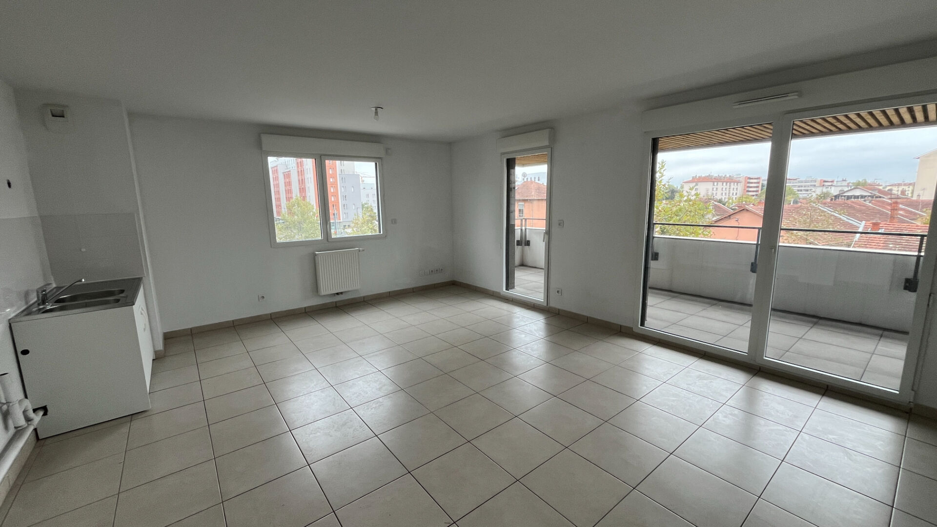 Appartement 3 pièces 67 m² · à Lyon · 66,8 m² · 921 €/mois