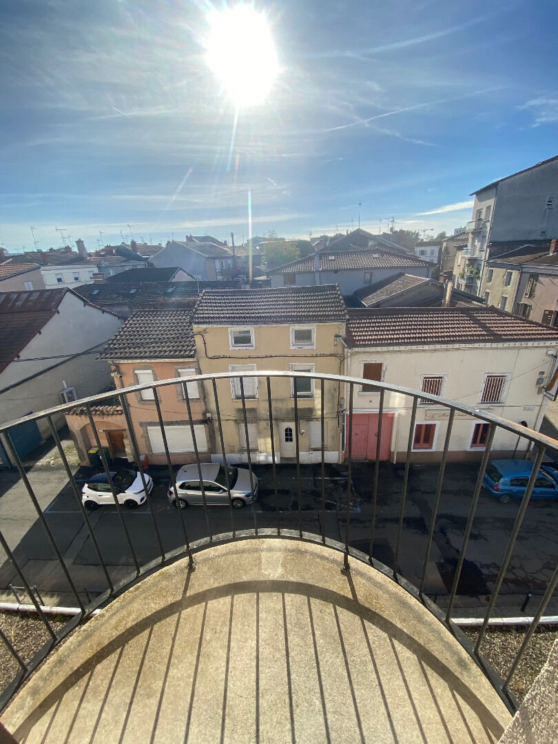 Appartement 1 pièce 38 m² · à Feurs · 38 m² · 434 €/mois